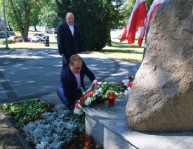 W Inowrocławiu skromnie, ale o 76. rocznicy wybuchu Powstania Warszawskiego pamiętali