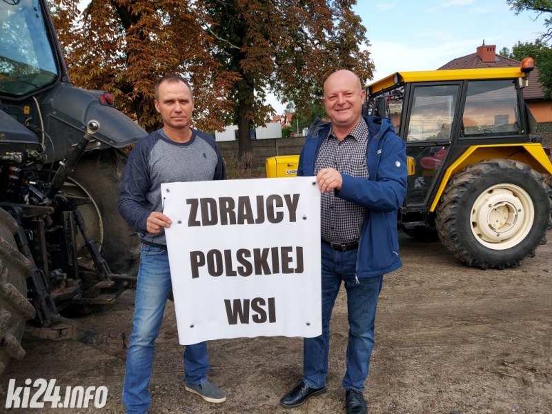 Przez Inowrocław przejechały ciągniki – w ramach protestu