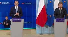Odpowiedzialność Polaków niekiedy znacznie wykracza przed procedury wdrażane przez rządzących