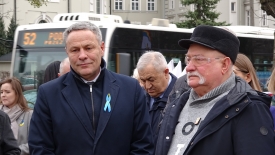 Prezydent Wałęsa z dębem wolności w Bydgoszczy. Były minister twierdzi, że żyjemy w dyktaturze Kaczyńskiego