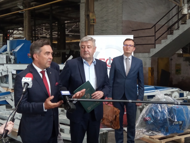 Fabryka Obrabiarek do Drewna nabyła nową siedzibę w Trzeciewcu (gm. Dobrcz)