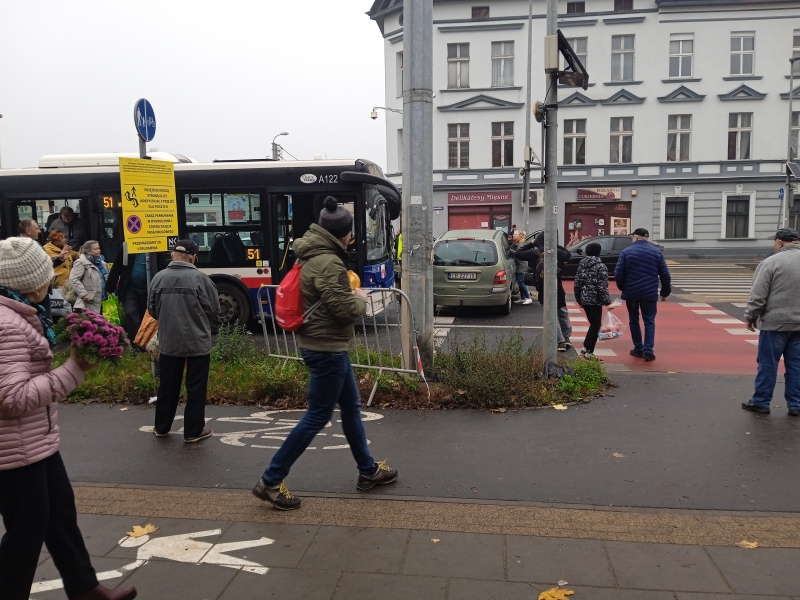 Bydgoszcz we wtorek niemal bez korków, ale zdarzały się autobusy wożące powietrze