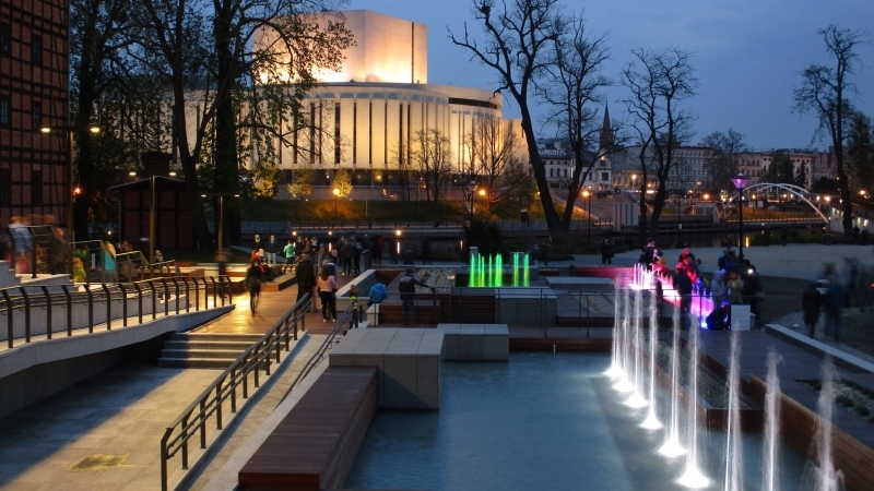 Bydgoszcz jednym z popularniejszych kierunków dla brytyjskich turystów. Liczy się dla nich cena
