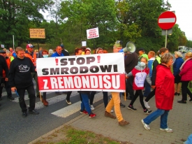 Kierowcy odczuli protest mieszkańców Siernieczka