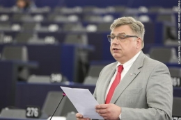 Złotowski: W Brukseli nie podoba się, że Polska ze swoimi sąsiadami ma swoje zdanie