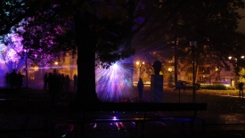 Światła zmieniły Park Kochanowskiego w miejsce bajkowe