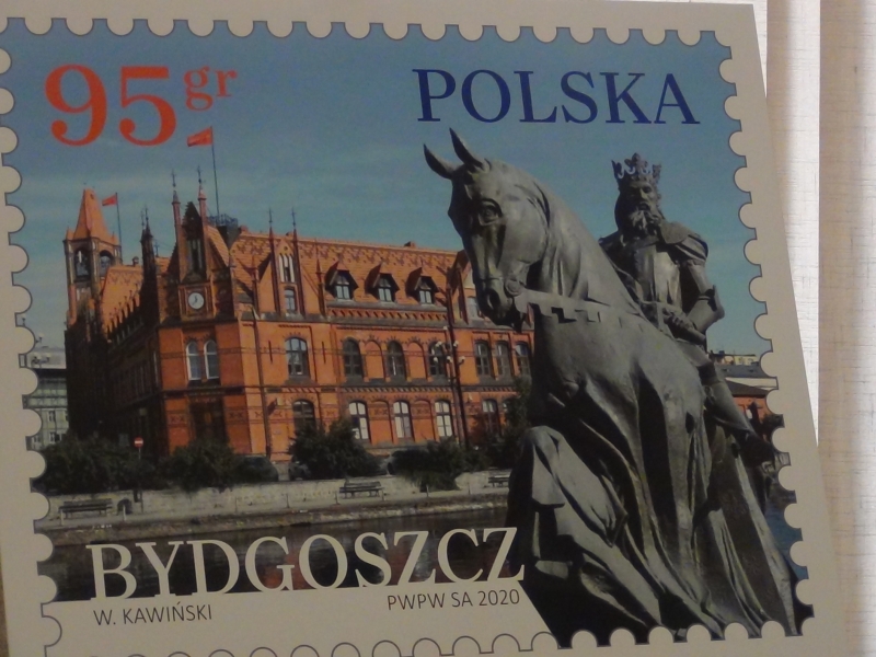 Po 74 latach Poczta Polska ponownie wydaje znaczek poświęcony Bydgoszczy